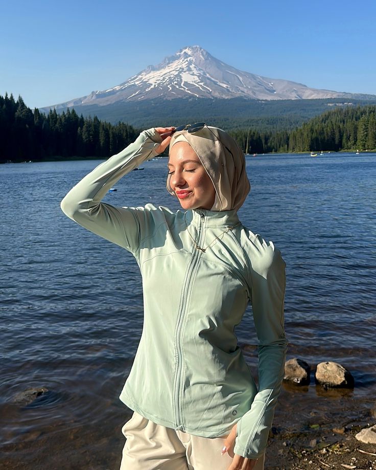 Unlocking the Power of Halal Collagen: A Vital Supplement for Women's Health